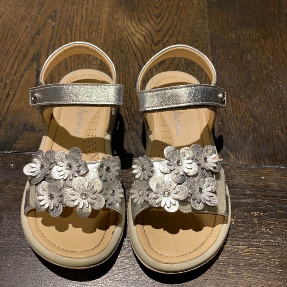 Silver Naturino sandals